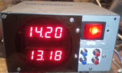 Устройство для подзарядки авто-аккумулятора самодельное Самодельное цифровое зарядное 12